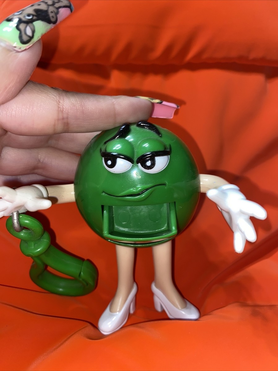MARS MM M&M'S Collectible Green Candy Holder Keychain Candy
