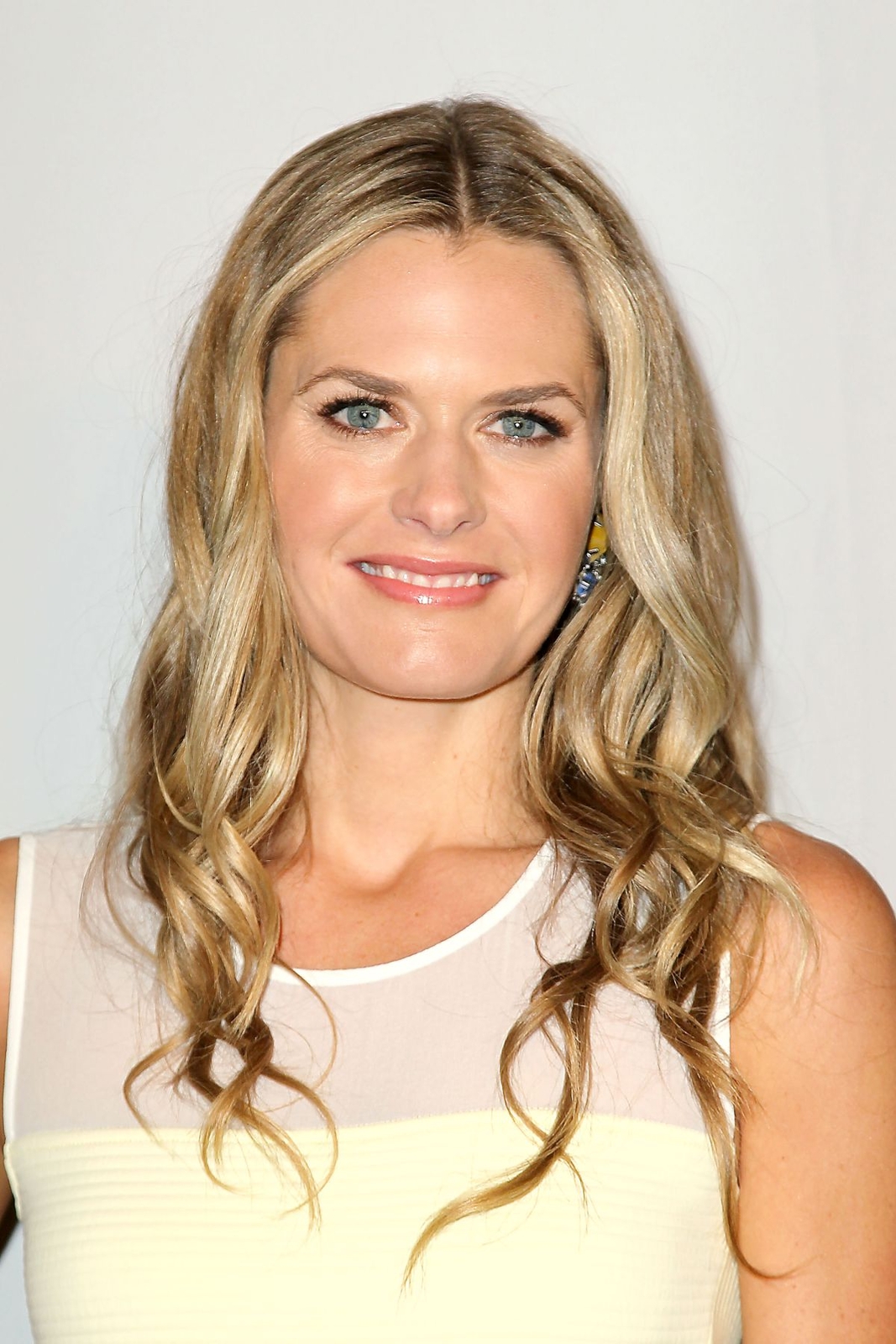Maggie Lawson Hot Bikini 