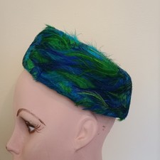 Vintage 1960's Amy New York Pillbox Hat With Green Blue Feathers