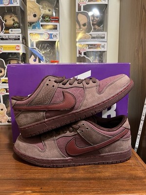 Men's Size 10.5-Nike SB Dunk Low PRM City of Love Burgundy FN0619-600 BRAND NEW