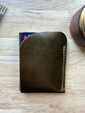 Minimalist card wallet - full-grain veg-tanned leather, 3.5 oz — 100% handmade