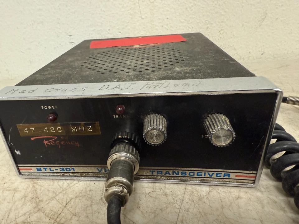 Vintage Regency BTL-301 FM Transceiver – Low-Band Single Channel Radio Red Cross - Image 4 of 4