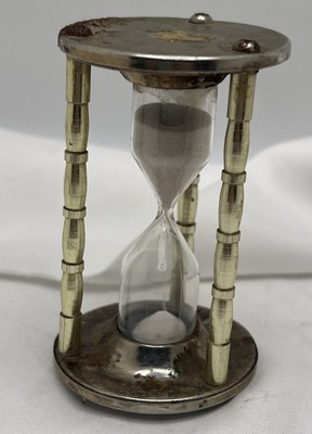 Vtg Goldtone  Minute Timer White Sand Hourglass 3'' Tall