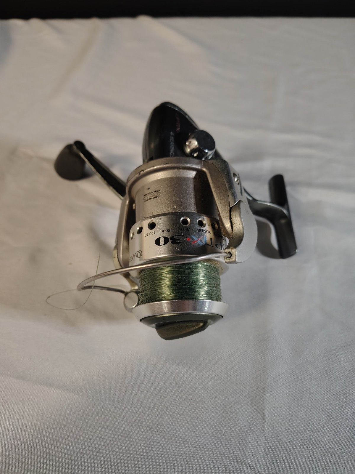 Quantum Optix 30/Spinning Fishing Reel/Pre-owned/Works Great