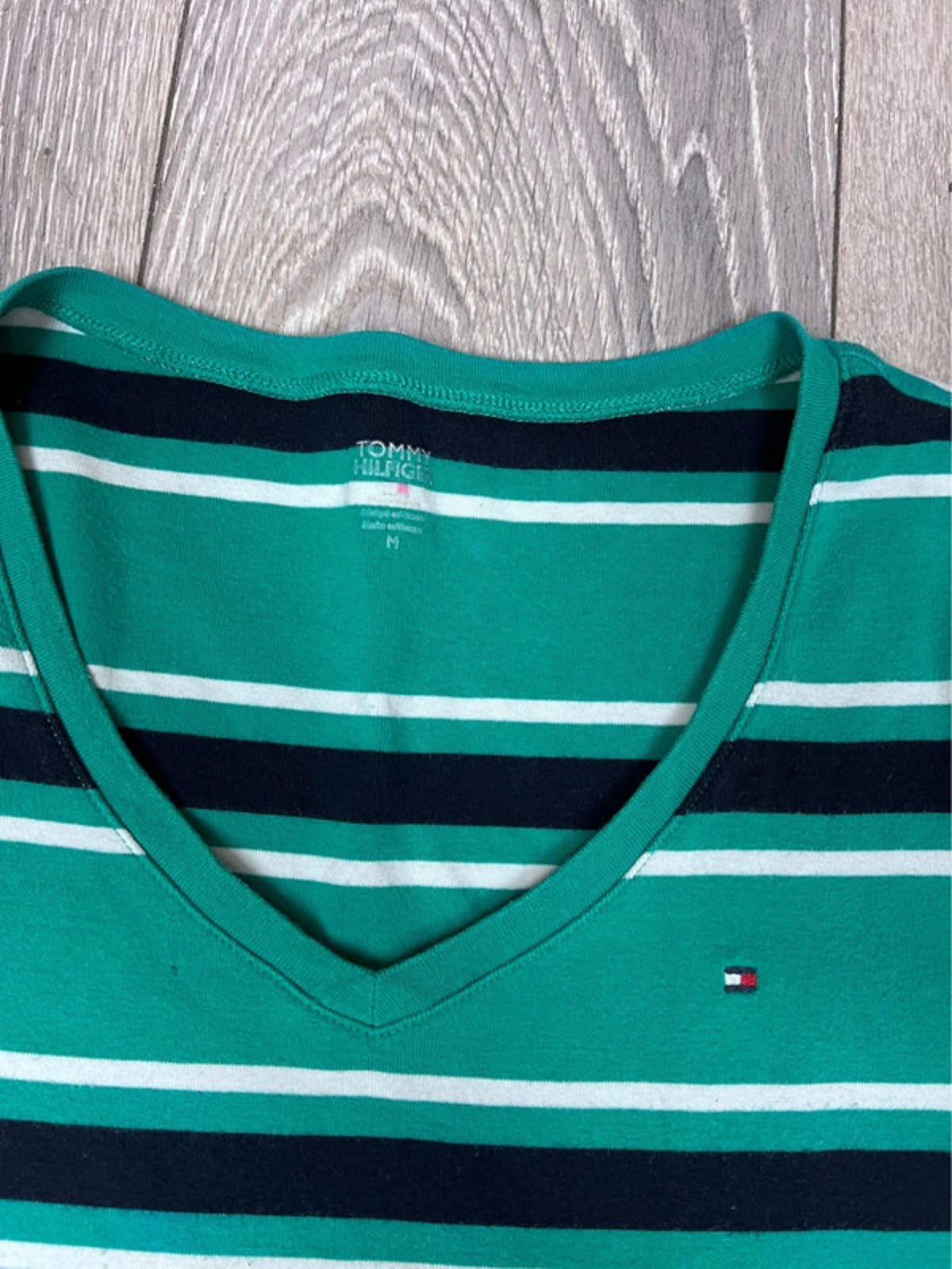 Tommy Hilfiger Striped V Neck T-Shirt Women’s Size Medium UK 10 image 3
