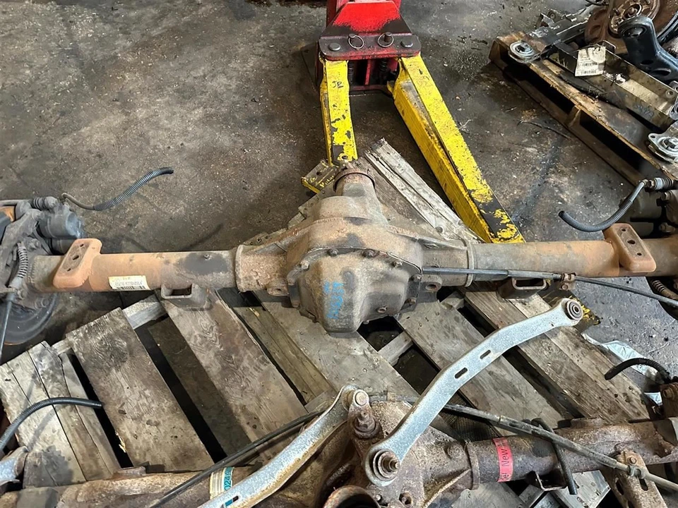 Rear Axle 9-3/4" Ring Gear 3.73 Ratio Fits 05-09 EXPRESS 3500 VAN 636158 Foto 3 de 4