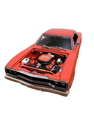 GMP/'70 Plymouthプリムス RoadRunner 1/18 レア！ s-l1200.jpg