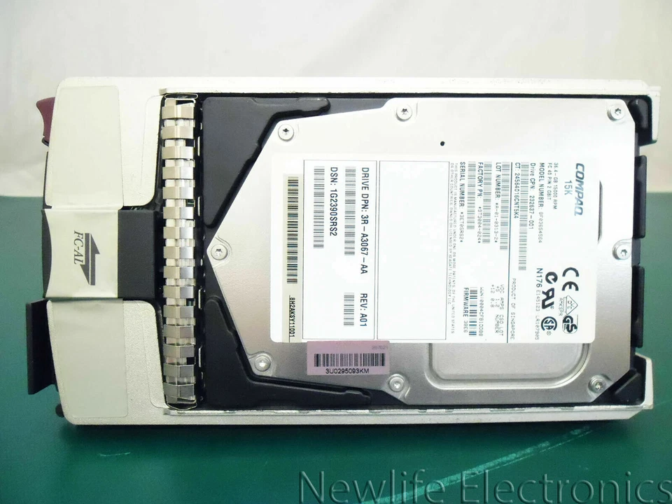 HP 244468-001 36GB 15,000 RPM 3.5 in. Fiber Channel HDD 232637-001 BF03654564 - Image 4 of 4