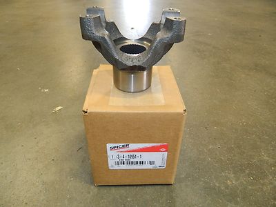 NEW PROCESS 203/205 TRANSFER CASE 1410 SERIES END YOKE 32 SPLINE Ford Dodge GM