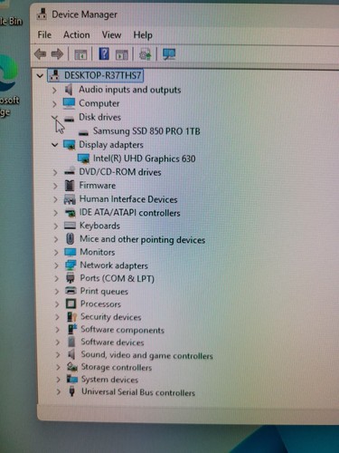 Lenovo ThinkStation P340 SFF Desktop i7-10700 32GB RAM 1TB SSD WIN 11 #1 - Bild 2 von 6