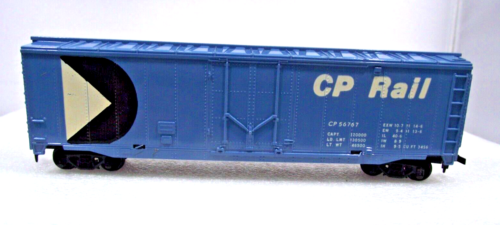 TYCO HO Scale CP Rail Canadian Pacific 50' Plug Door Reefer Box Car #339D - Picture 7 of 9