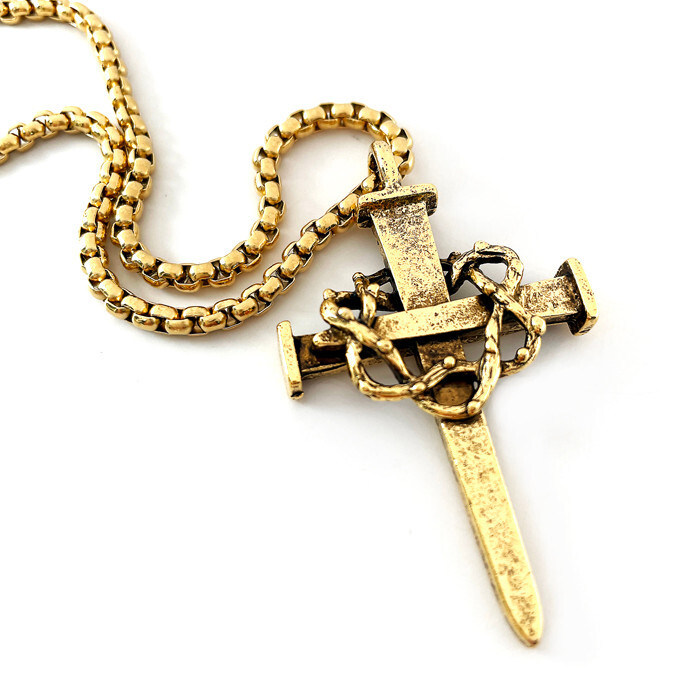 Nail Thorns Cross Necklace in Gold Metal Finish (Lgaa4g-ghvch