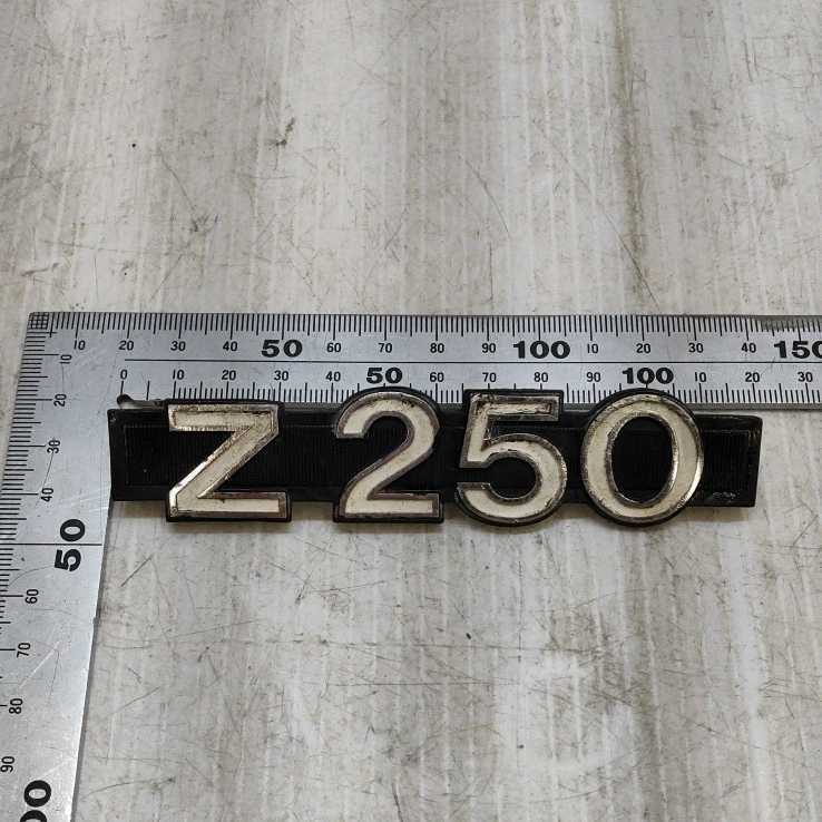 JDM 0406 23 Kawasaki Z250 Side Cover Emblem 1 Old Car Retro | eBay