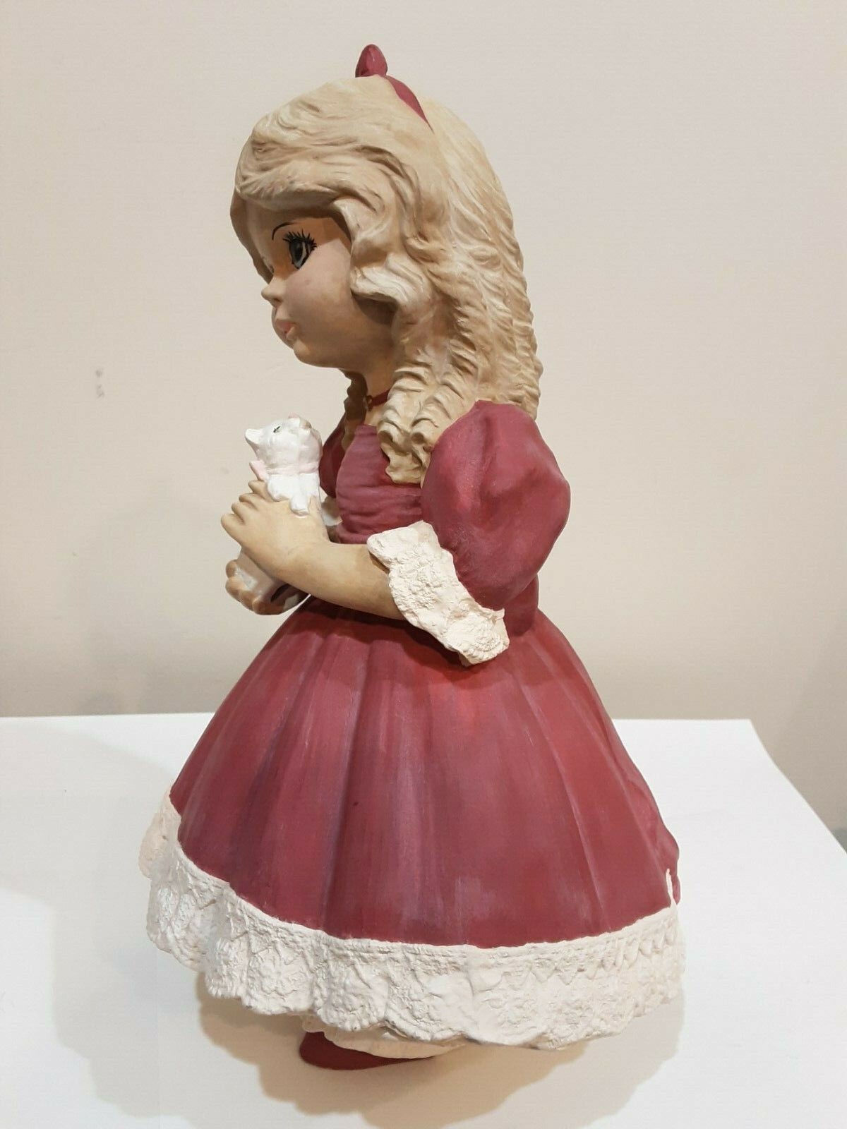 VINTAGE CERAMIC GIRL WITH CAT STATUE eBay