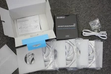 LIAN LI - UNI FAN - TL LCD 120 - RGB - 3 PACK - 12TLLCD3W - WHITE