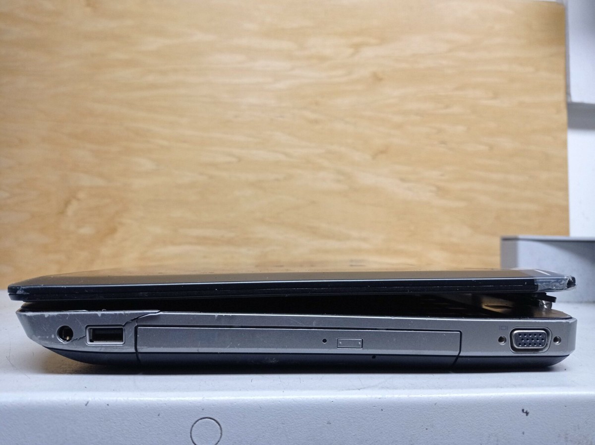 Dell Latitude E5530 Core i3-2328M 2.2 GHz 4GB RAM NO HDD 15.6