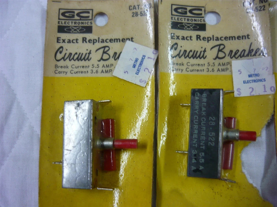 8 SURTIDOS DISYUNTORES GC NOS Foto 2 de 4