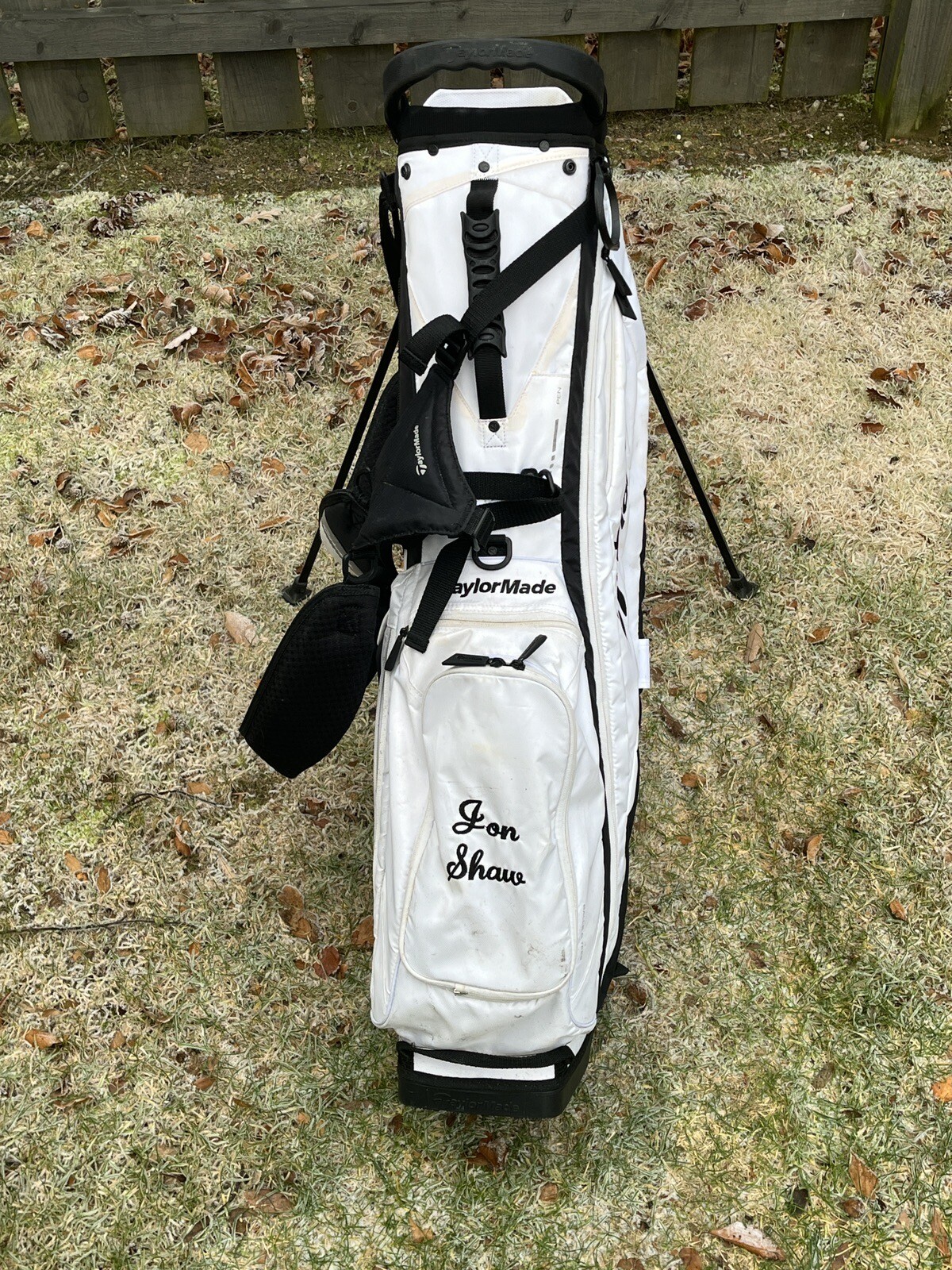 TaylorMade Lightweight Golf Stand Bag w/ Dual Strap 4 Way Dividers