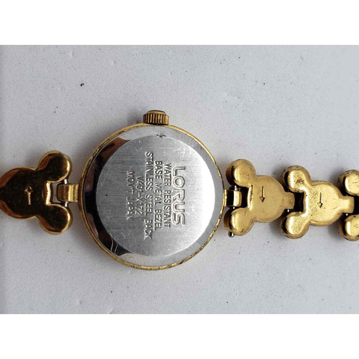 Disney Mickey Mouse watch. Mickey engraved into watch face  display picture 2