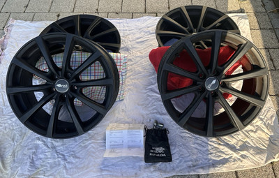 Brock Alloy B32 (Nissan 370Z) / 19 Zoll, Luftdruck Sensoren, ABE