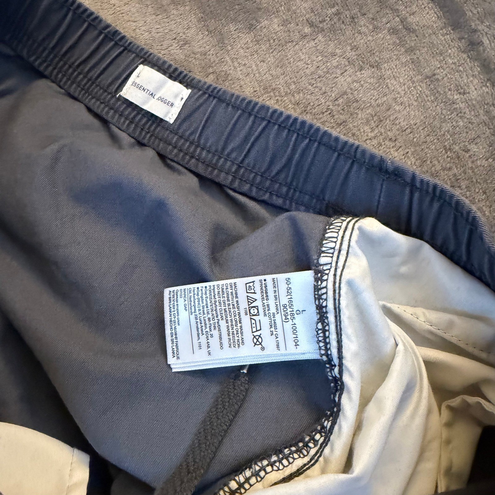 GAP Essential Jogger Pants Gray Drawstring Elasti… - image 4