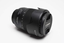 Canon EFS 18-135mm f3.5-5.6 IS Nano USM lens, caps, UV, Hood, Mint-