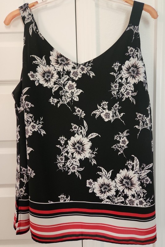 Roz & Ali 2X Sleeveless Black/White/Pink Floral w red stripe hem Shell Cami 