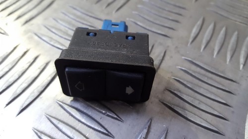 8368932 Fensterheber schalter  BMW 5-Series DE337942-48