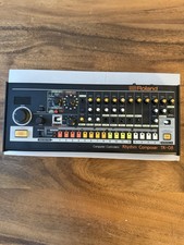 Roland Boutique TR-08 Rhythm Composer Drum Machine