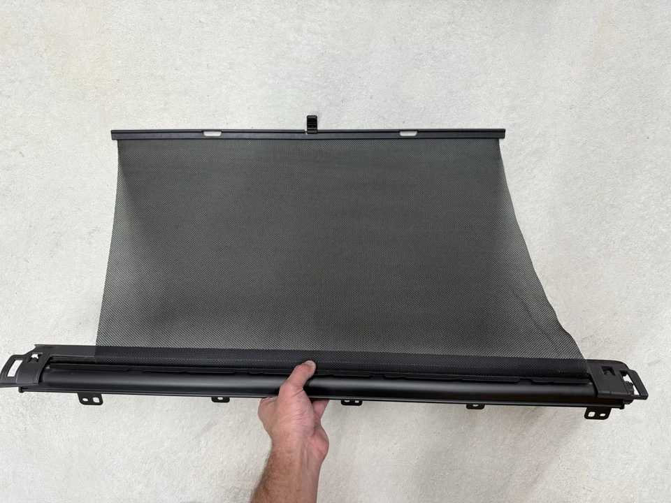 Honda Odyssey 2011-2017 conductor izquierdo puerta trasera ventana parasol cortina ciega Foto 2 de 4