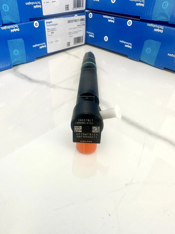 Delphi Genuine Fuel Injector 28337917/ 400903-00074D Bobcat 7275454 / D18 D24 - Image 3 of 4