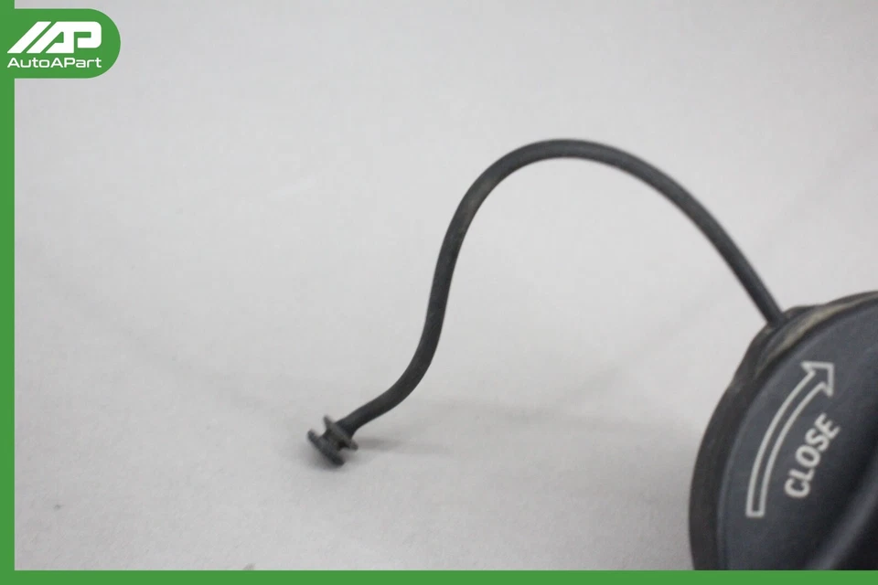 ✅ 09-16 BMW F10 535xi Gasoline Petrol Fuel Tank Filler Cover Cap 7222391 OEM - Image 2 of 4