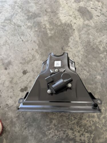 BMW S1000RR K67 Air Duct Front Rear Air Duct Ram Air Front Duct 2019-2024 - Picture 2 of 14