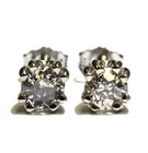 14k white gold 1.05ct Double U prong European round diamond stud earrings 1.1g — photo 2