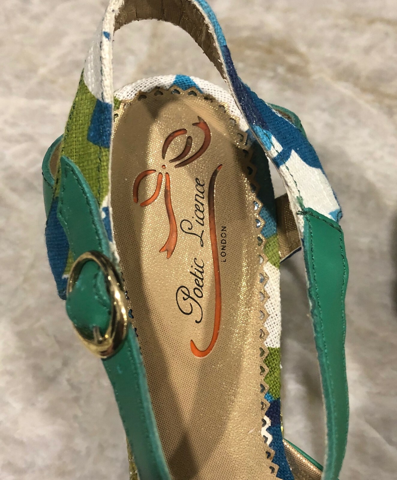 Poetic Licence London T Strap Bow Metallic Wedge Heels Sandals Shoe Size 39 US 8