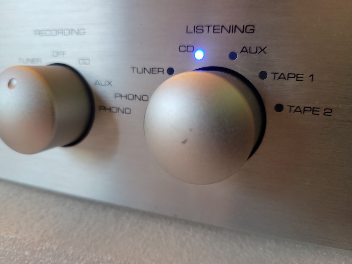 Silver ROTEL RA-1520S Stereo Integrated Amplifier RA-1520 Silver ROTEL RA-1520S Stereo Integrated Amplifier RA-1520