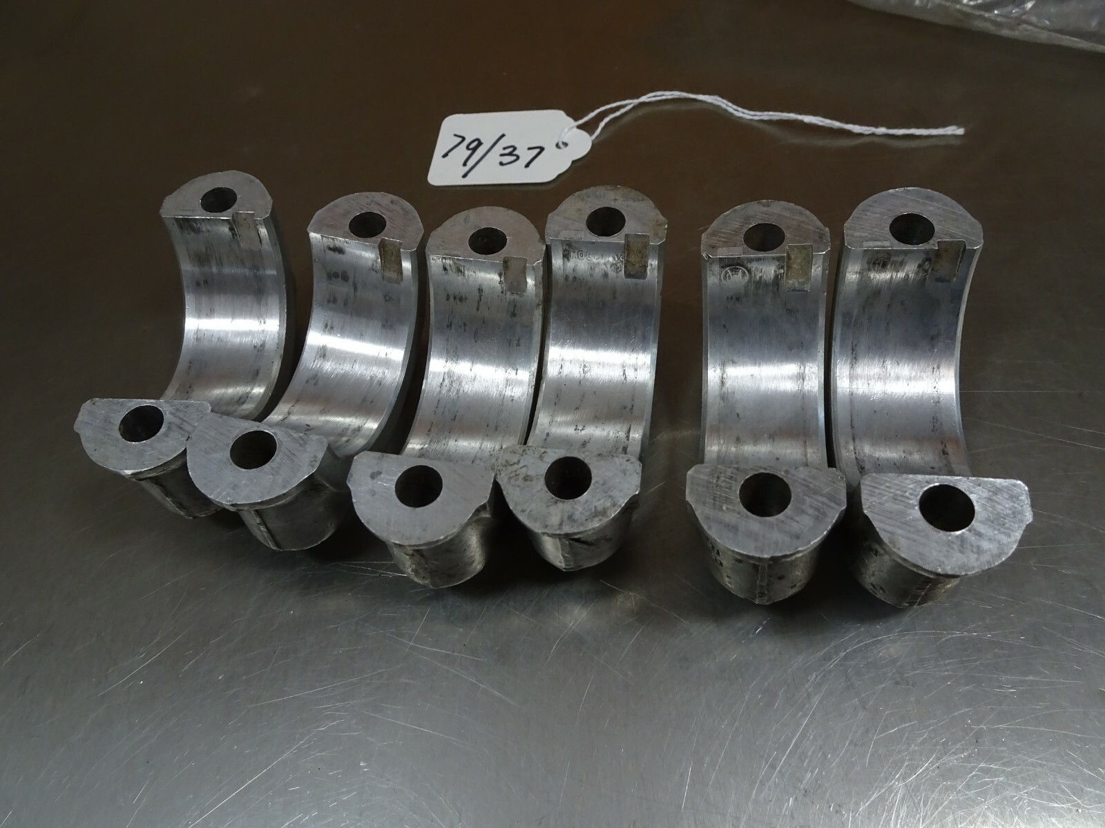 1 LARGE JOURNAL BSA ENGINE CONROD BIG END CAP. POSS VINTAGE A10 A65 A50