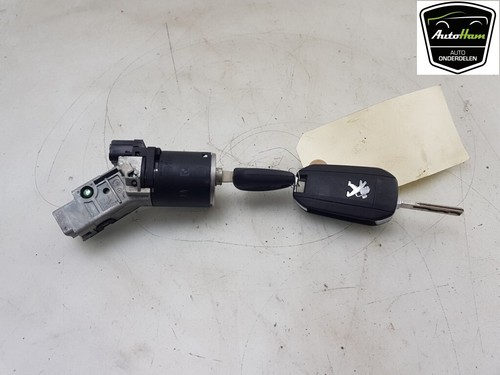 NEIMAN / COMMUTATEUR D ALLUMAGE + CLEF Opel Speedster 2001