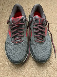 brooks grey and pink