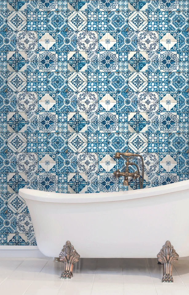 Papel pintado York Wall contemporáneo azulejo mediterráneo granja azul crema blanco Foto 2 de 4
