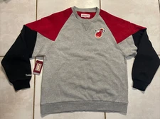 MITCHELL & NESS Hardwood Classics Miami Heat NBA Crewneck Sweater Men’s Large