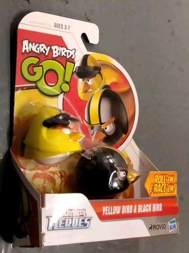 PLAYSKOOL HEROES ANGRY BIRDS GO! YELLOW BIRD & BLACK BIRD ROLL'EM & RACE'EM NOS - Imagen 4 de 6