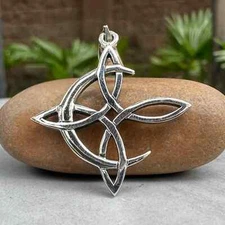Handcrafted 925 Sterling Silver Witch's Knot Magic Crescent Moon Wiccan Pendant