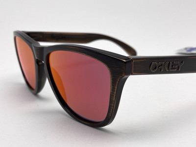 Oakley Frogskins Bronze Decay Frame Sonnenbrille / Ruby Iridium Lens 24-414