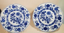 Pair Antique Johnson Brothers Blue Onion Flow Blue Luncheon Plates Set A