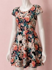 multi-colored style stretchy floral dress with keyhole style back