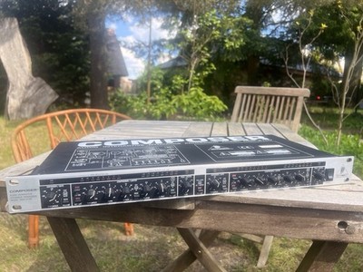 Behringer Composer MDX 2100 Stereo 2-Kanal  Gate/Compressor/Limiter