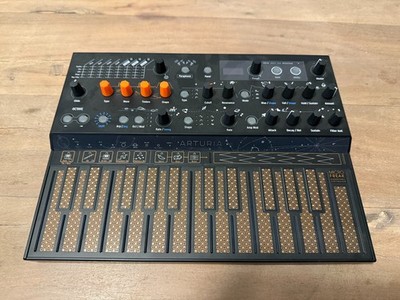 Arturia MicroFreak Stellar Limited Edition Experimenteller Hybrid-Synth