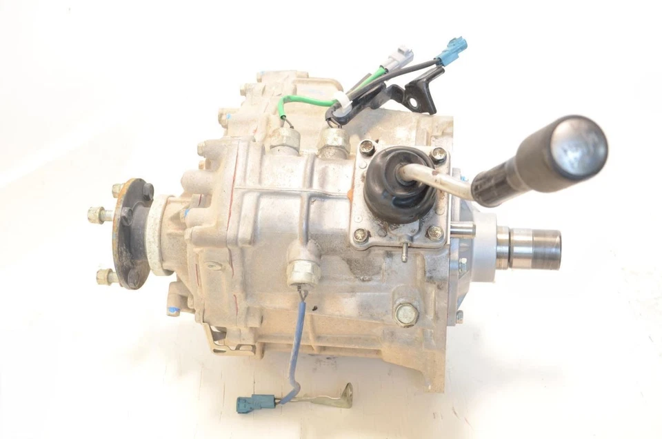 Caja de transferencia delantera Toyota 4Runner TRD 4,0 L 10-23  Foto 3 de 4