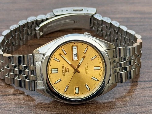 Vintage Seiko 5 Automatic 21 Jewels Men's Golden 7S26-00X0 Spares/Repairs(74)